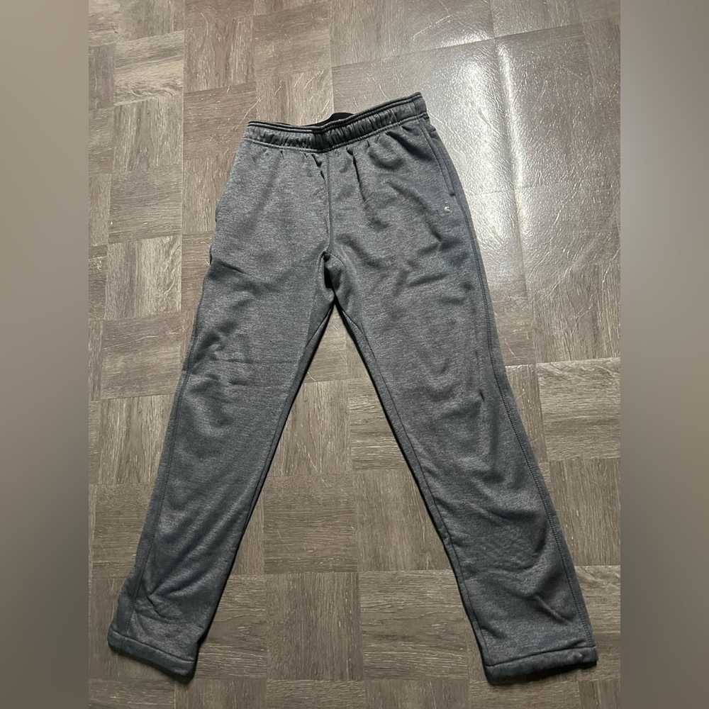 Athletic sweatpants